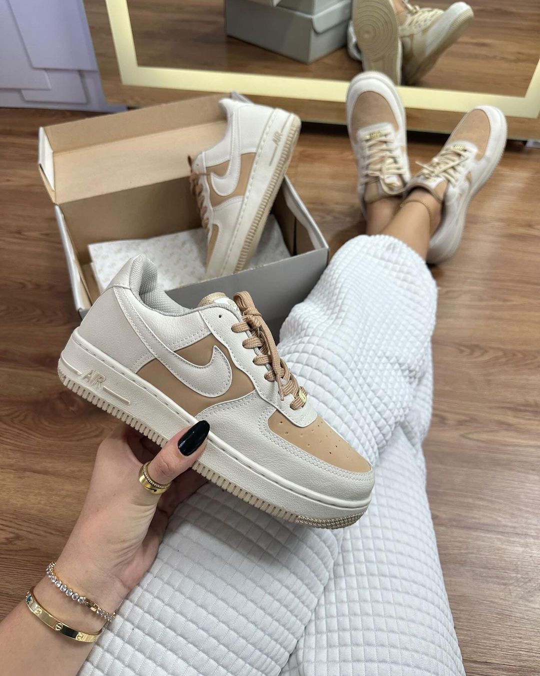 NIKE AIR FORCE F1 NUDE - (Edição Limitada)