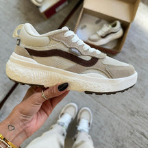 Tênis Vans Ultrarange NEO Premium