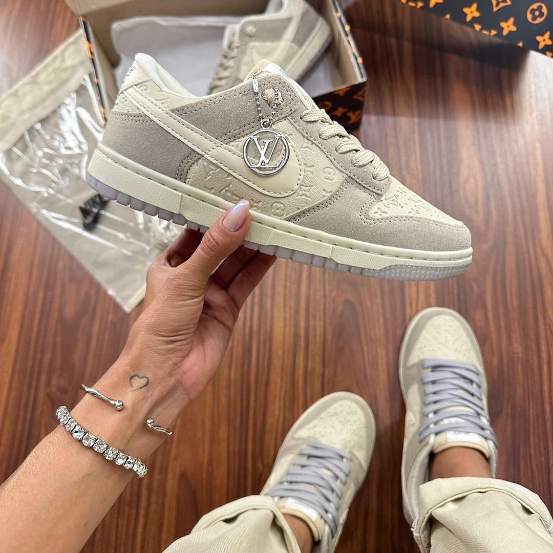 Tênis Nike Dunk LV - Premium