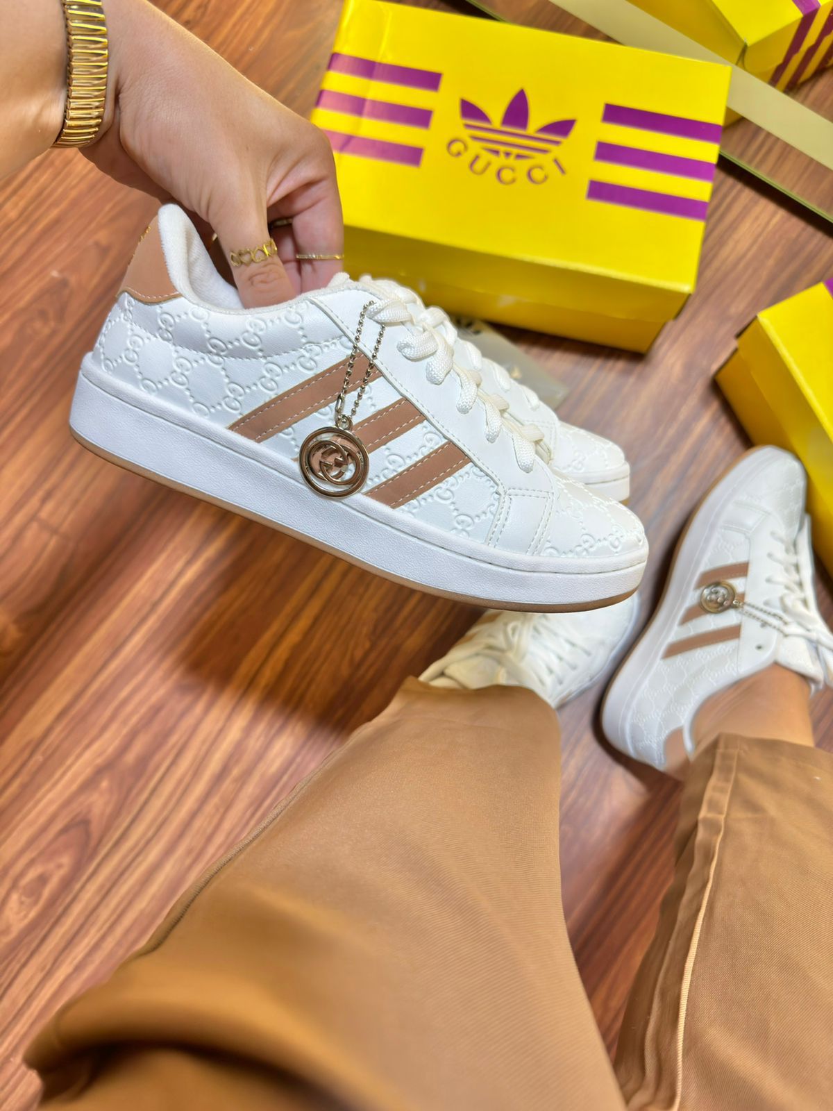 Tênis Adidas x Gucci Premium