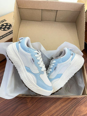 Tênis Vans Ultrarange NEO Premium